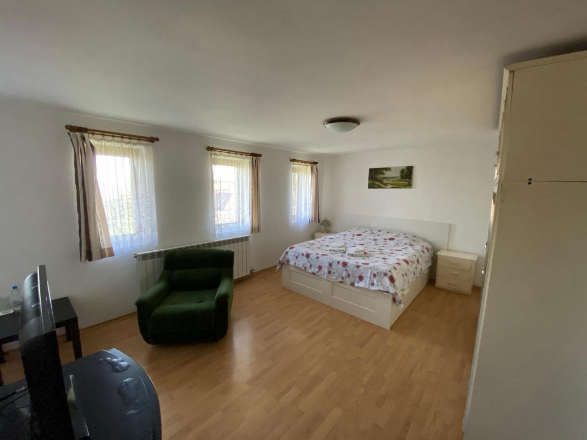 Pontica Homestay